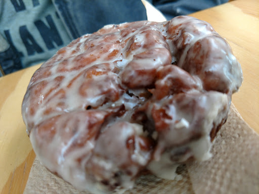 Donut Shop «Mighty-O Donuts Capitol Hill», reviews and photos, 1400 12th Ave, Seattle, WA 98122, USA