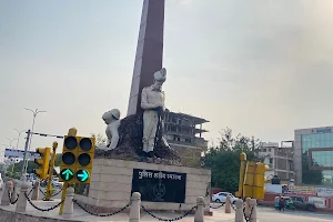 Shaheed Smarak(Trimurti Circle) image