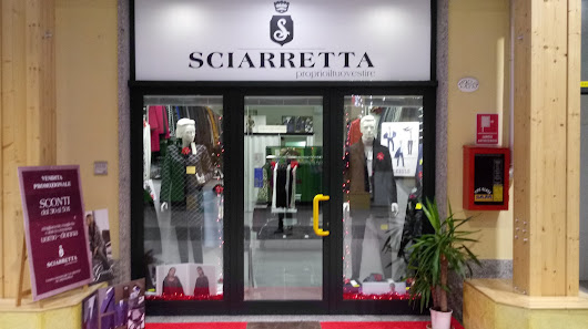 Sciarretta Abbigliamento S.n.c. Via Marruccina, 198/13 Centro commerciale 