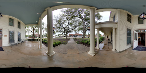 Funeral Home «J E Foust & Son Funeral Home», reviews and photos, 523 S Main St, Grapevine, TX 76051, USA