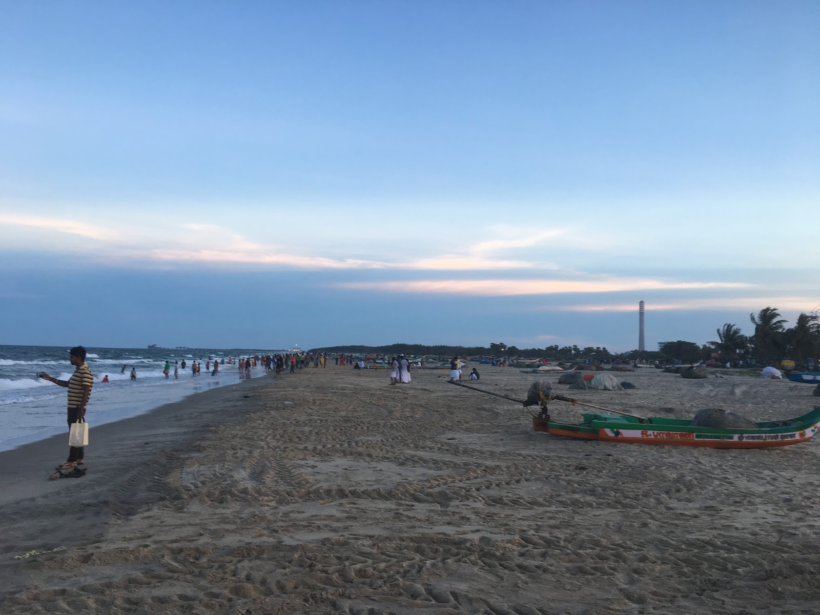 Samiyar Pettai Beach的照片 带有长直海岸