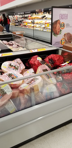 Grocery Store «Winn-Dixie», reviews and photos, 220 Retreat Village, Saint Simons Island, GA 31522, USA