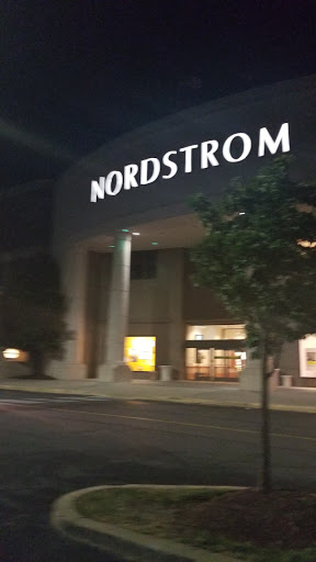 Department Store «Nordstrom», reviews and photos, 1880 Annapolis Mall Rd, Annapolis, MD 21401, USA
