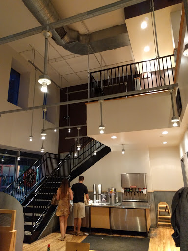 Mexican Restaurant «Chipotle Mexican Grill», reviews and photos, 387 George St, New Brunswick, NJ 08901, USA