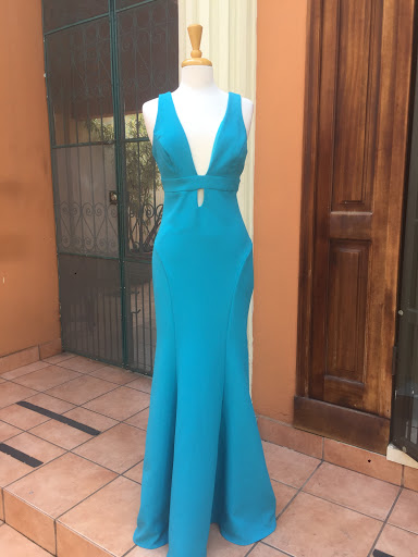 Mejores Tiendas Para Comprar Vestidos Largos San Pedro Sula Cerca De Mi,  Abren Hoy