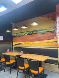 Atmosphère du Restaurant de hamburgers G LA DALLE - Mantes la ville - n°4