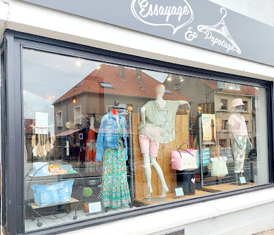 Essayage et papotage à Boulogne-sur-Mer