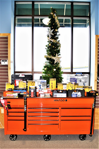 Pawn Shop «P&A Pawn And Gun», reviews and photos, 150 1st Ave E, Hendersonville, NC 28792, USA