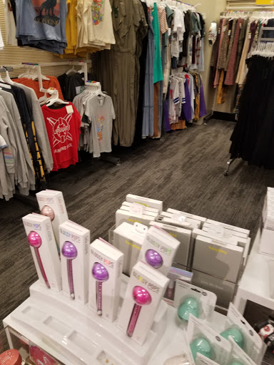 Department Store «Target», reviews and photos, 41 Robert Dr, South Easton, MA 02375, USA