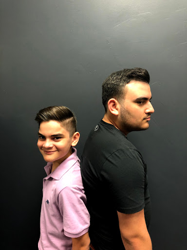 Beauty Salon «Shear Madness Salon - Kingwood», reviews and photos, 2510 Mills Branch Dr, Kingwood, TX 77345, USA