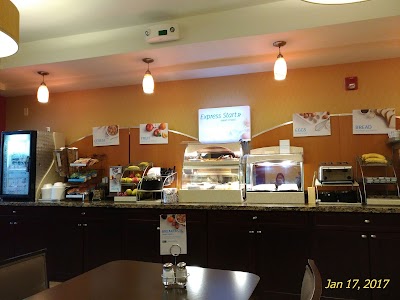 Photos of Holiday Inn Express & Suites Phoenix Tempe - University
