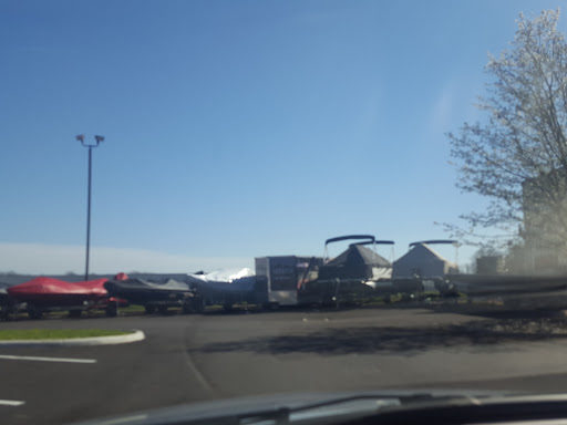 Gun Shop «Vance Outdoors», reviews and photos, 150 Arrowhead Dr, Hebron, OH 43025, USA