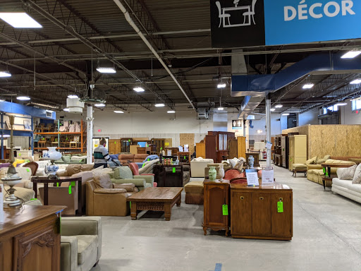 Building Materials Store «Habitat For Humanity Restore», reviews and photos, 2111 Lakeland Ave, Ronkonkoma, NY 11779, USA