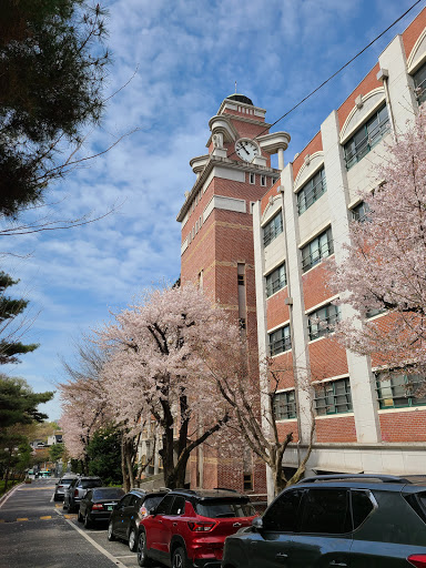 Hanyoung Foreign Language High School