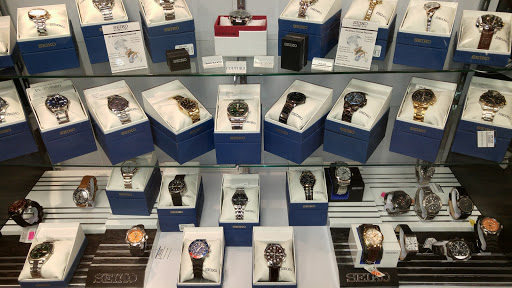 Pawn Shop «Clark Loan & Jewelry», reviews and photos, 700 S Philadelphia Blvd, Aberdeen, MD 21001, USA