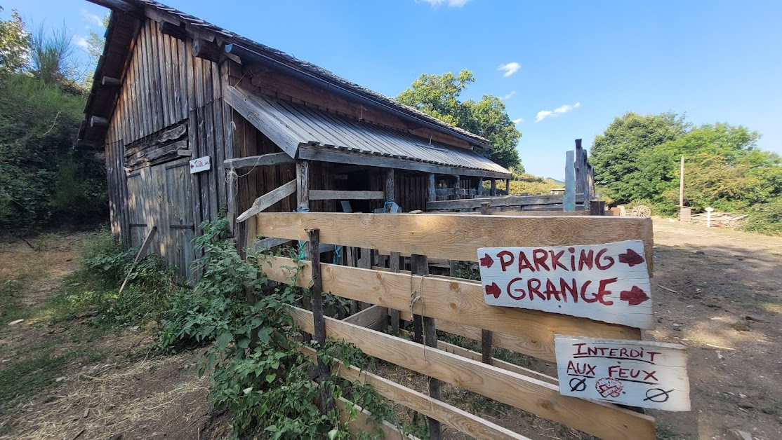 Camping À La Ferme De Castagnols (gratuit) à Vialas