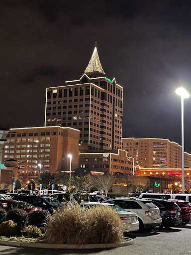 Shopping Mall «Pembroke Mall Virginia Beach», reviews and photos, 4554 Virginia Beach Blvd, Virginia Beach, VA 23462, USA