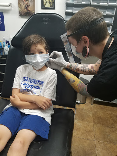 Body Piercing Shop «Destination Ink - Tattoo and Body Piercing», reviews and photos, 2401 NE Cornell Rd, Hillsboro, OR 97124, USA