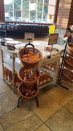 Supermarket «Giant Eagle Supermarket», reviews and photos, 2775 W Market St, Fairlawn, OH 44333, USA