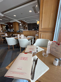Atmosphère du Restaurant L'Océan Café à Les Sables-d'Olonne - n°2