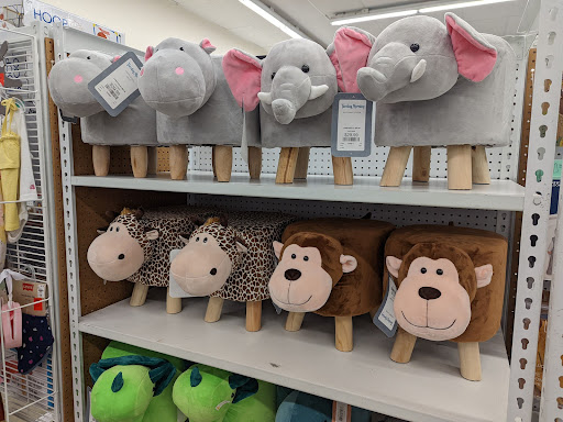 Home Goods Store «Tuesday Morning», reviews and photos, 2516 Cantrell Rd i, Little Rock, AR 72202, USA