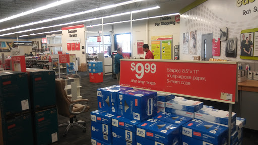 Office Supply Store «Staples», reviews and photos, 1600 S Grand Hwy, Clermont, FL 34711, USA