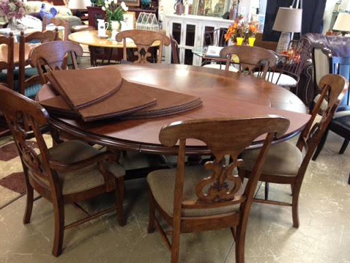 Consignment Shop «New Leaf Home Furnishings», reviews and photos, 2449 Pierce Dr #3, Spring Grove, IL 60081, USA