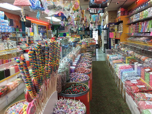 Candy shops in Detroit