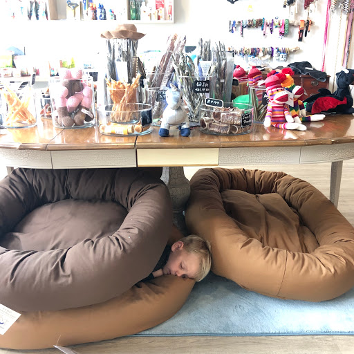 Pet Supply Store «Cole Valley Pets», reviews and photos, 910 Cole St, San Francisco, CA 94117, USA