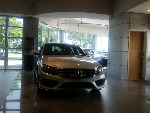 Mercedes Benz Dealer «New Country Motor Cars, Inc», reviews and photos, 1 Weston St, Hartford, CT 06120, USA