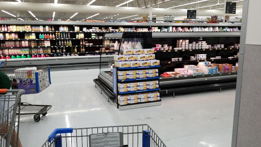 Department Store «Walmart Supercenter», reviews and photos, 9300 NW 77th Ave, Hialeah Gardens, FL 33016, USA