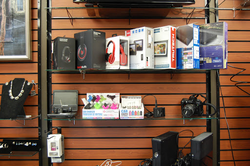 Pawn Shop «Rockwall Gold And Silver Pawn», reviews and photos, 1901 S Goliad St, Rockwall, TX 75087, USA