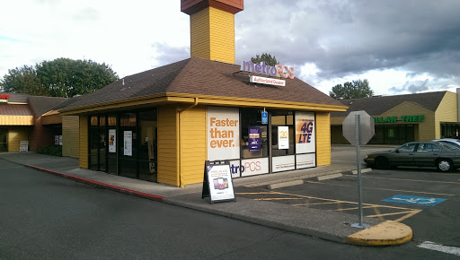 Cell Phone Store «MetroPCS Authorized Dealer», reviews and photos, 16180 SE 82nd Dr, Clackamas, OR 97015, USA