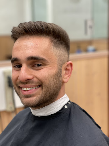 Barber Shop «Charles Barber Shop», reviews and photos, 1800 K St NW B1, Washington, DC 20006, USA