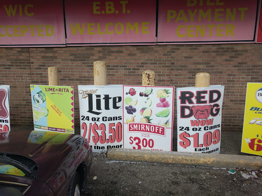 Supermarket «Hinky Dinky Supermarket», reviews and photos, 3110 M L King Ave, Flint, MI 48505, USA