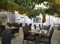 Atmosphère du Restaurant Le Sartène à Sartène - n°17