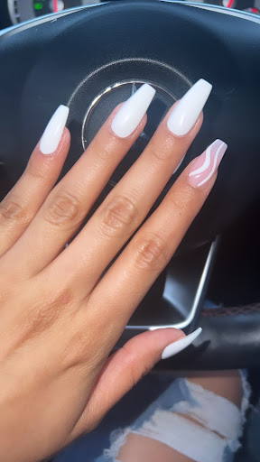 Nail Salon «Castle Nail Spa (in Mockingbird Station)», reviews and photos, 5319 E Mockingbird Ln #150, Dallas, TX 75206, USA