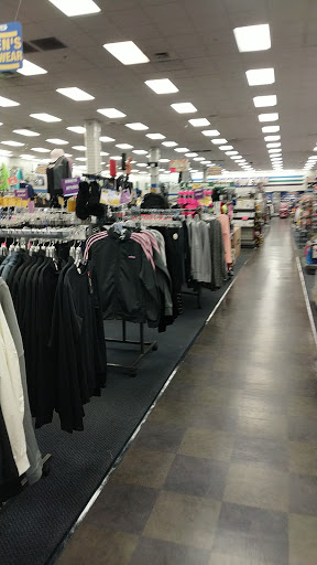 Sporting Goods Store «Big 5 Sporting Goods», reviews and photos, 1450 E Hatch Rd, Ceres, CA 95307, USA