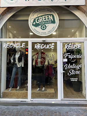 Green vintage shop à Toulouse