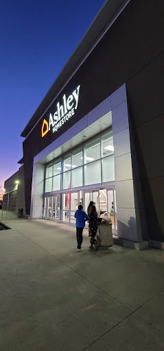 Furniture Store «Ashley HomeStore», reviews and photos, 300 W Blackstock Rd, Spartanburg, SC 29301, USA