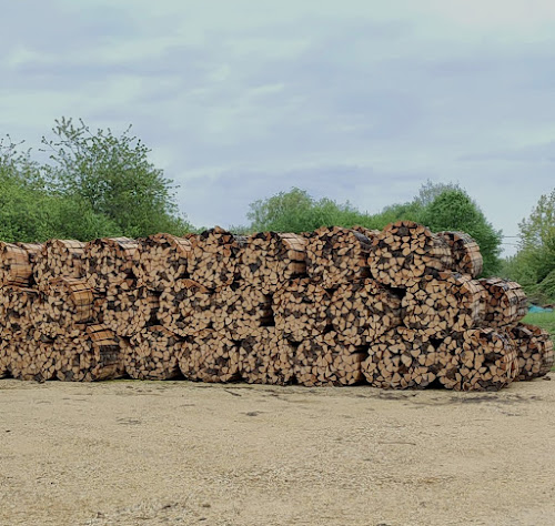 Magasin de bois de chauffage Grellier Forêt Exploitation Bassillac et Auberoche
