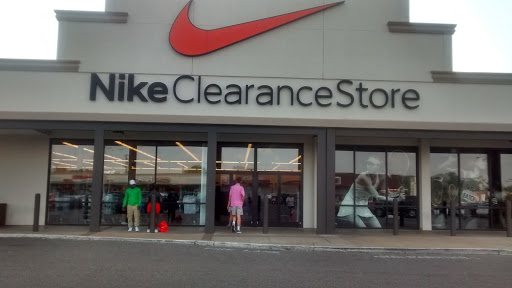 nike outlet store memphis tn