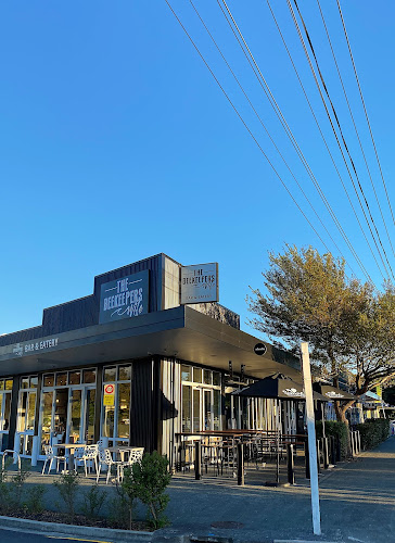 The Beekeepers Wife - Restaurant