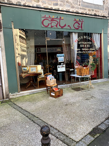 Magasin d'antiquités Cat GI Aurillac