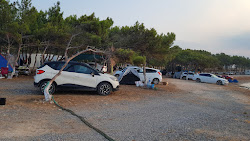 Yesilovacik beach'in fotoğrafı imkanlar alanı