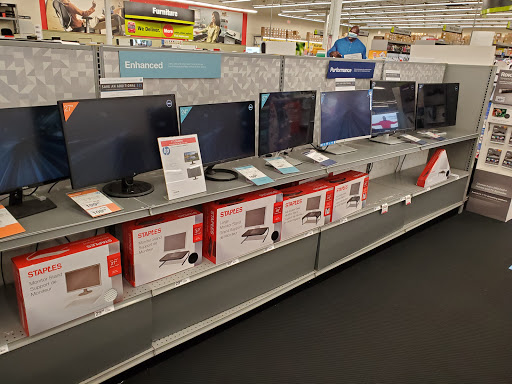 Office Supply Store «Staples», reviews and photos, 2840 E Germann Rd, Chandler, AZ 85286, USA