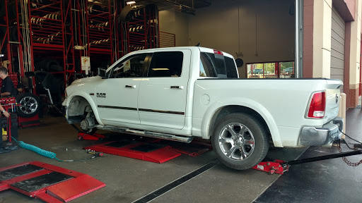 Tire Shop «Discount Tire Store - Smyrna, TN», reviews and photos, 738 President Pl, Smyrna, TN 37167, USA