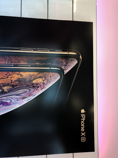 Cell Phone Store «T-Mobile», reviews and photos, 25965 Industrial Blvd #105, Hayward, CA 94545, USA