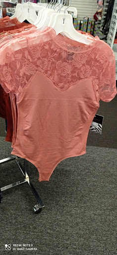 Clothing Store «Citi Trends», reviews and photos, 237 E Lewis and Clark Pkwy, Clarksville, IN 47129, USA