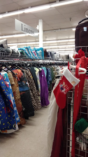 Thrift Store «The Salvation Army Family Store & Donation Center», reviews and photos, 66011 Van Dyke, Washington, MI 48095, USA